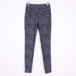 Handful Squeeze Play Leggings